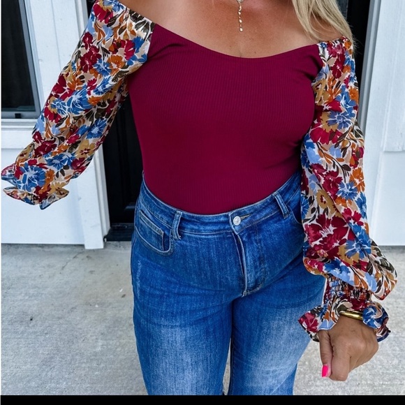 Autumn Blooms Floral Sleeve Body Suit NWT - Picture 3 of 5